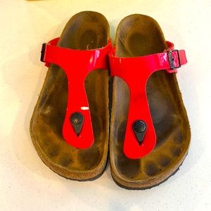 Birkenstock Gizeh Thong Sandal 37 red patent leather